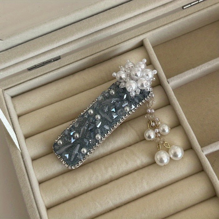 Heavy-Duty Full-Drilled Hair Clip with Side Chain - Elegant Floral-like Imitation Imitation Pearl, Wedding, Party, Everyday Hair - Vintage Chinese Hairpin in Pinkish-Purple Dark Gray-Black color schemes