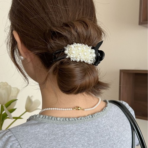 Large Elegant & Hair Clip with Bow & Large Round -Adorned Bow - Hold Hairpin for High Ponytails, Buns, Braids - Sweet Style Hair for, Wedding, Prom, Everyday Use - Durable Hairpin with & Embellishments (Black) - Large Round Shape with Black Base &