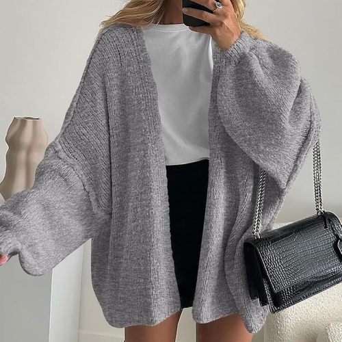 Autumn Winter Casual Loose Street Knitted Coat Women Elegant Hight Street Short Outercoat Sexy V-neck Long Sleeve Sweater Jacket