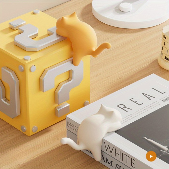Back-to-School Cute Cat Storage Hooks - Essential Desk Organizer for Students, Dorm & Office Side Hanging Rack for Books\u002FKeys and Adorable Items. Practical Creative Gift Suitable for All 4 Seasons