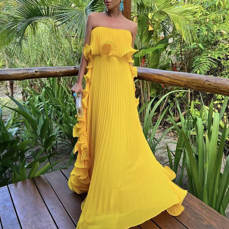 New Summer Strapless Ruffle Party Dress Lady Elegant Off Shoulder Pleated Long Dress Fashion High Waist Swing Evening Dress