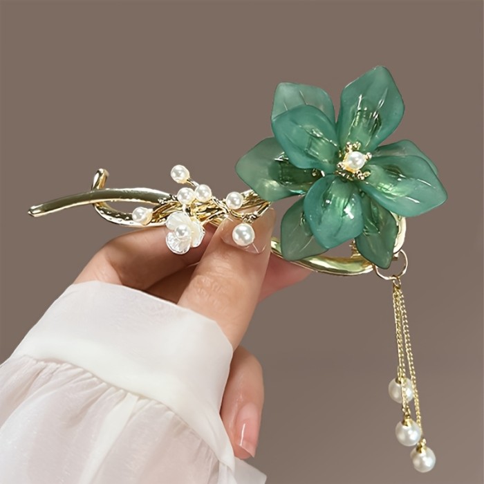 Vintage Lily Hairpin 🌿 | Green Lily-of-the-Valley Clip with Tassel & Beaded Elegance
