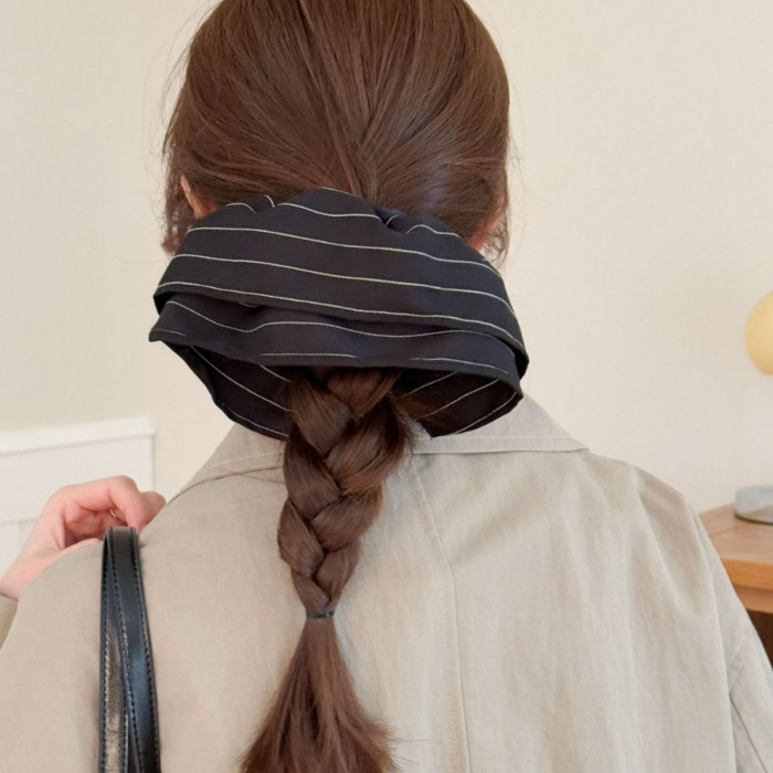 🖤 Retro Double-Layer Striped Hairband – Timeless Black & White Elegance 🖤