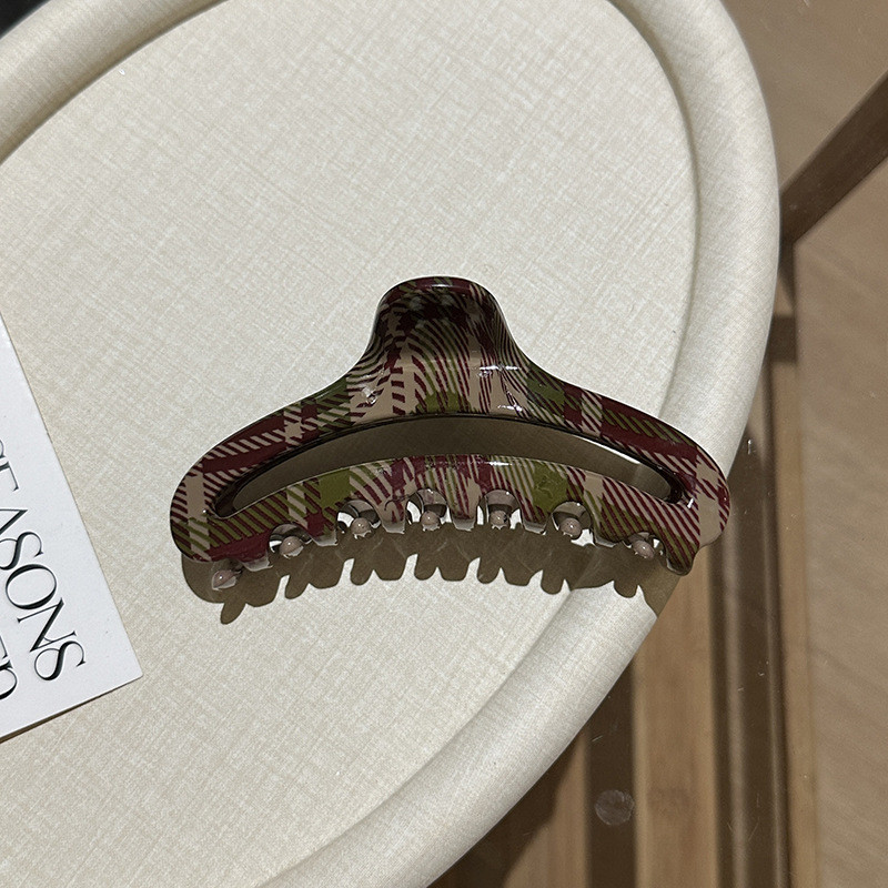 Large Korean Hair Clip - Elegant Red & Green Plaid Shark Grip, Secure Hold for Updos, Ponytails, Buns - Autumn Winter Hairstyle Accessories for Women, Formal & Everyday Events, Ponytail Holder, Sophisticated Design, Highend Texture, Decorative Hairpiece, Fashion Lovers
