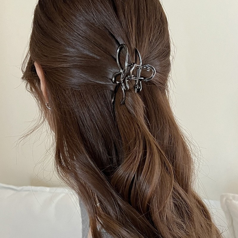 🎀 Metal Ribbon Bow Hair Clip – Elegant Mini Shark Clip for Updos & Back Hair Styling 🎀