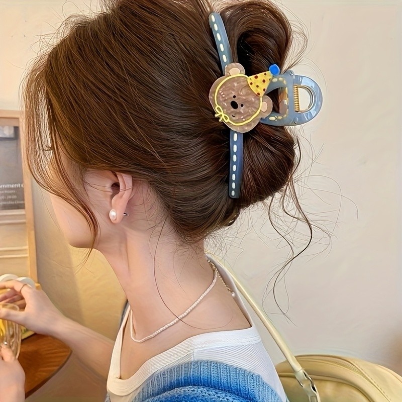 Cute Cartoon Hair Clip Women's Elegant 2025 New Style Large Hair Volume Shark Clip Hairpin Hair Accessories
