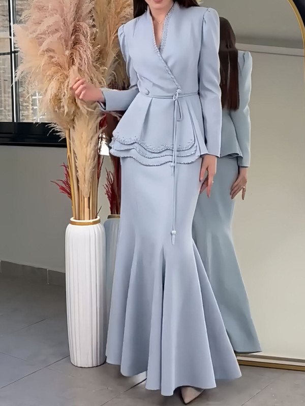 Elegant V-Neck Top & Long Skirt Set – Lace-Up Waist Slim 2-Piece Outfit with Pearl Splicing ✨🤍
