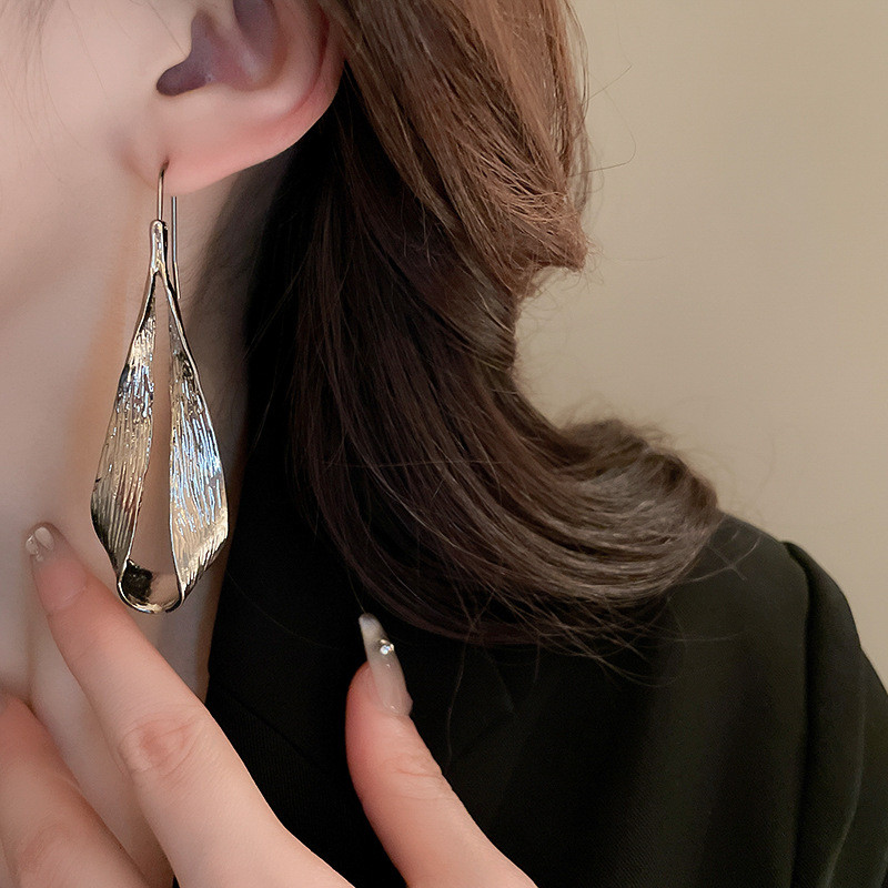 Waterdrop Leaf Ear Hook Earrings ✨ | Chic Niche Statement Accessories