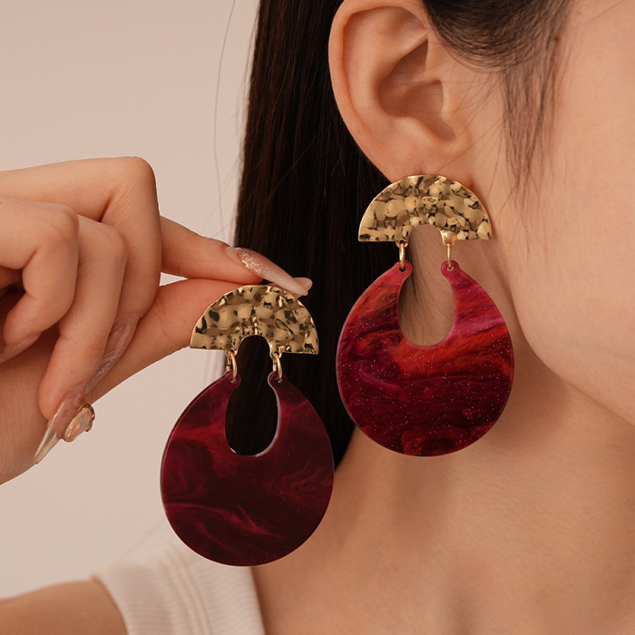 Handmade Folded U-Shaped Half-Moon Earrings ✨ Elegant Gradient Design