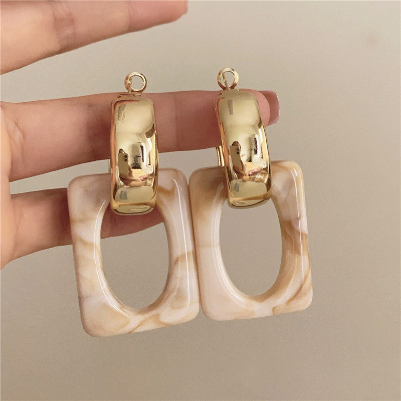 ✨ French Cool Geometric Acrylic Earrings | Beige Hollow Rectangle Retro Style