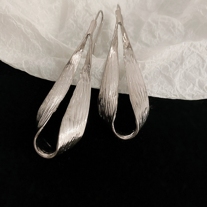 Waterdrop Leaf Ear Hook Earrings ✨ | Chic Niche Statement Accessories