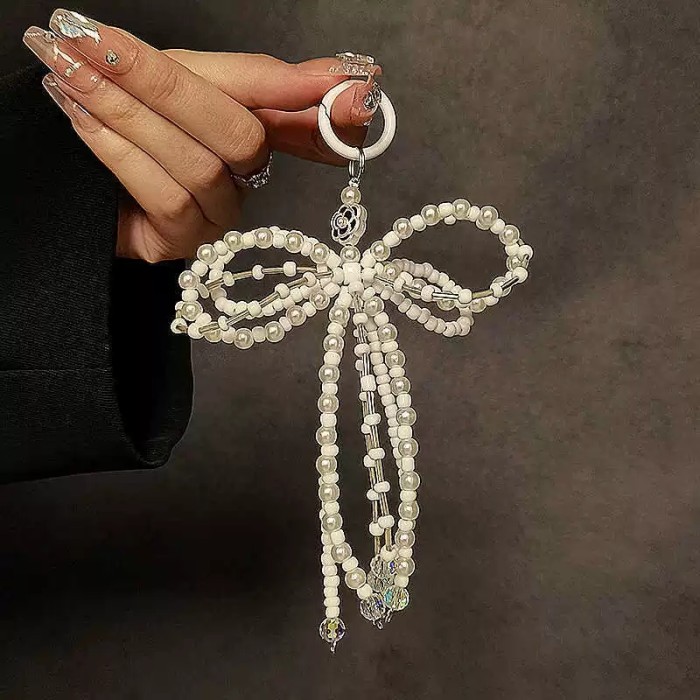 Pearl Crystal Bow Irregular Bead Key Chains for Women French Simple Shiny Handbag Mobile Phone Pendant Handheld Accessory Gift