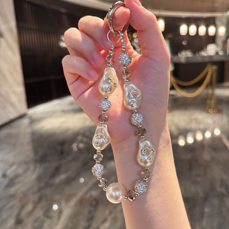 Luxury Pearl Crystal Bead Key Chains Charm Rhinestone Lanyard for Iphone Samsung Universal Accessories Jewelry Anti-Lost Pendant