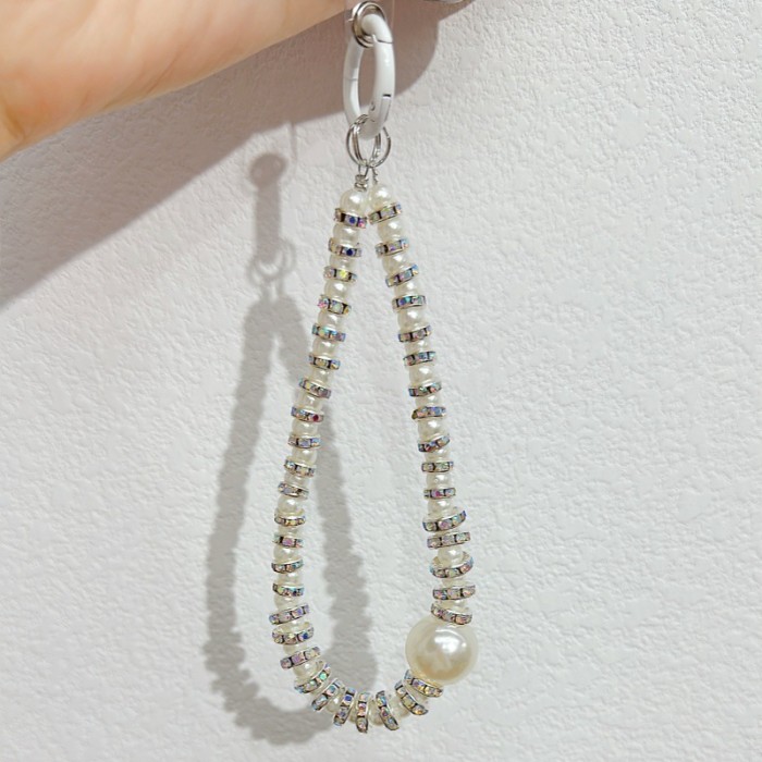 Crystal Handmade Beaded Keychain Phone Lanyard Chain Wrist Short Hanging Rope Rhinestone Bow Bag Pendant Keychain Women Fashion