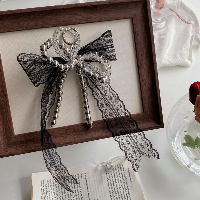 2025 Imitation Pearls Lace Bowknot Keychain Sweet Beaded Pendant Keyring for Women Handbag Backpack Key Chain Exquisite Ornament