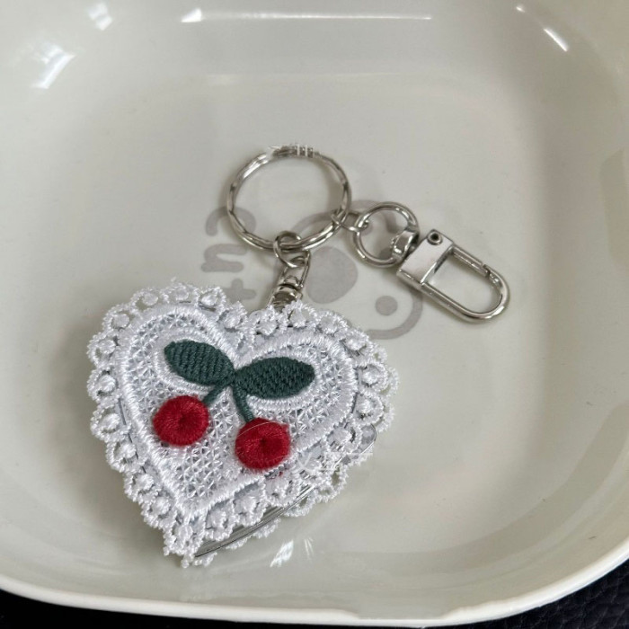 Y2K Lace Love Cherry Mirror Keychain Vintage Mini Folding Double Sided Cosmetic Mirror Keyring Sweet Cool Bag Pendant Girl Gift