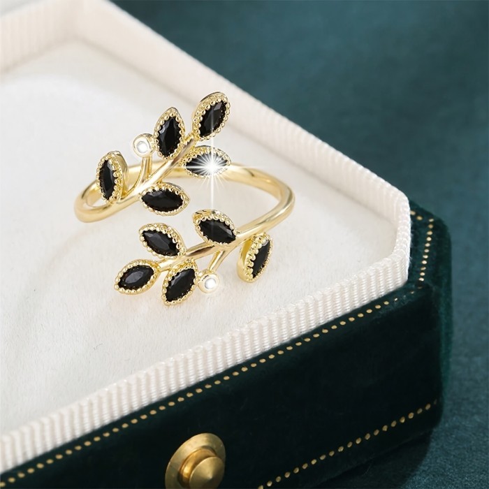 2025 European\u002FJapanese\u002FKorean, gorgeous copper ring, leaf creative opening ring
