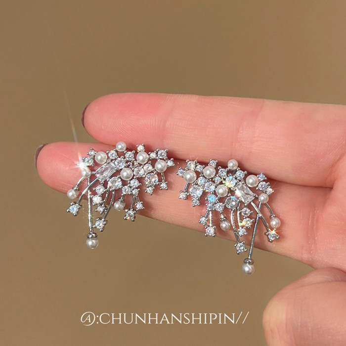 🌹🎇Nebula Firework Rose Ear Clips✨