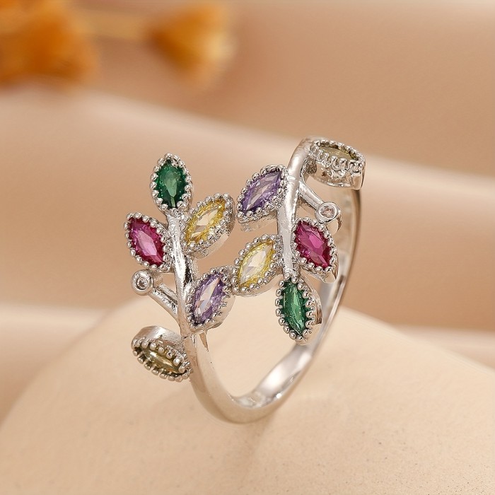 2025 European\u002FJapanese\u002FKorean, gorgeous copper ring, leaf creative opening ring
