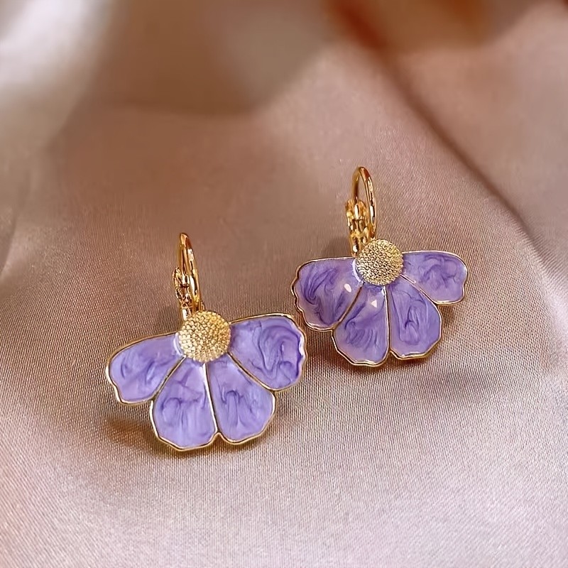 Elegant French Floral Dangle Earrings ✨