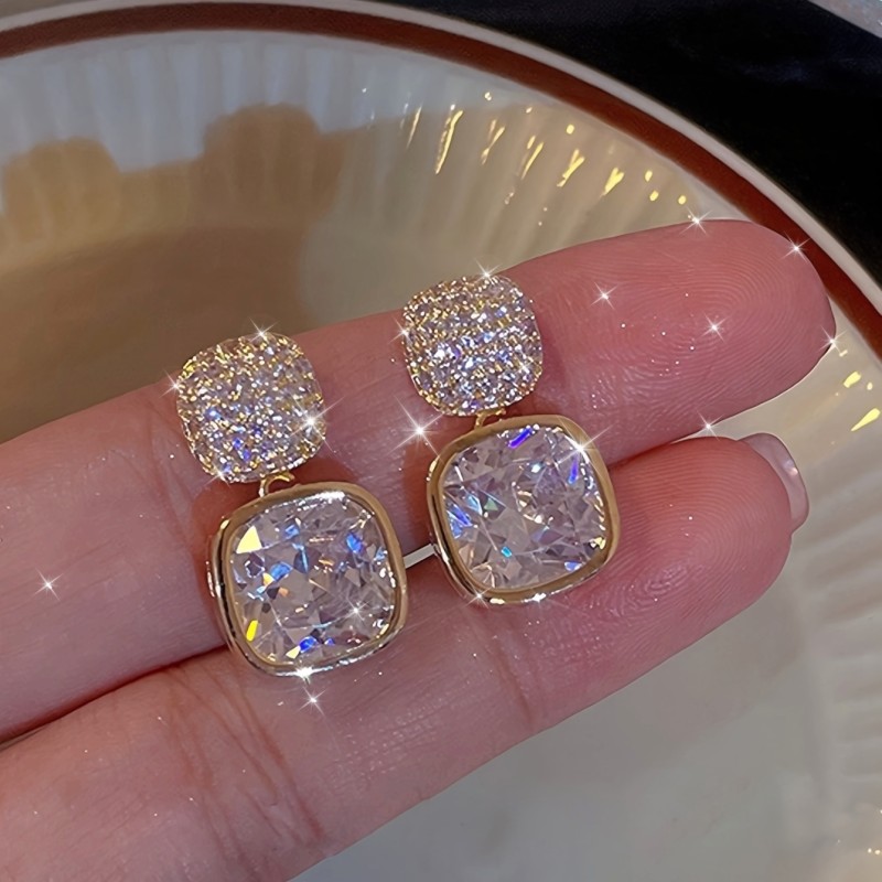 1 Pair Luxury Rhinestone Drop Earrings For Women, Bling Bling Elegant Style Zinc Alloy Dangle Earrings, Vintage Style, Fashion Accessory