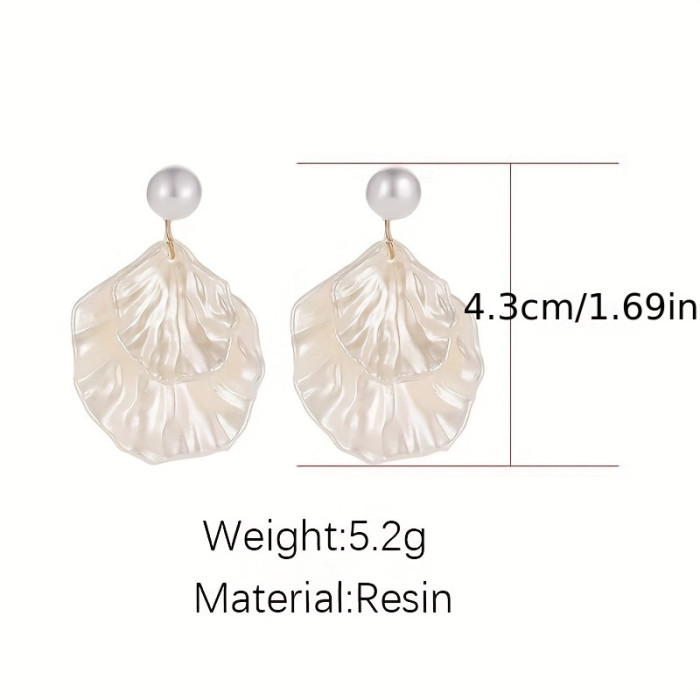 Chic Summer Shell & Pearl Dangle Earrings ✨
