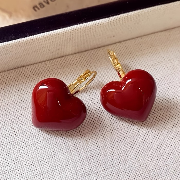 1 Pair of Elegant French-Style Heart-Shaped Earrings - Vintage Red Resin with Golden-Tone Iron Posts, Perfect for Daily Wear, Parties, Weddings, and All Seasons, Valentine'S Day Accessory|Vintage Earrings|Golden Tone Finish