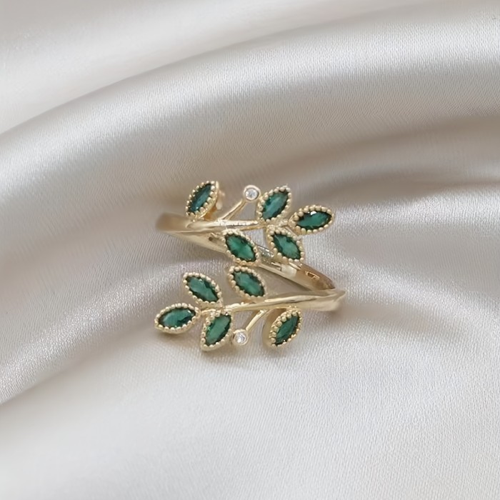 2025 European\u002FJapanese\u002FKorean, gorgeous copper ring, leaf creative opening ring