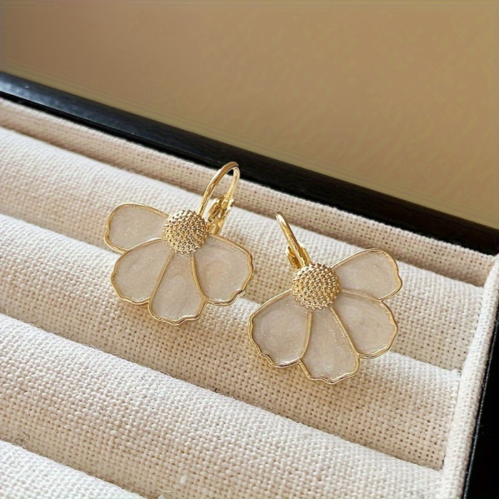 Elegant French Floral Dangle Earrings ✨