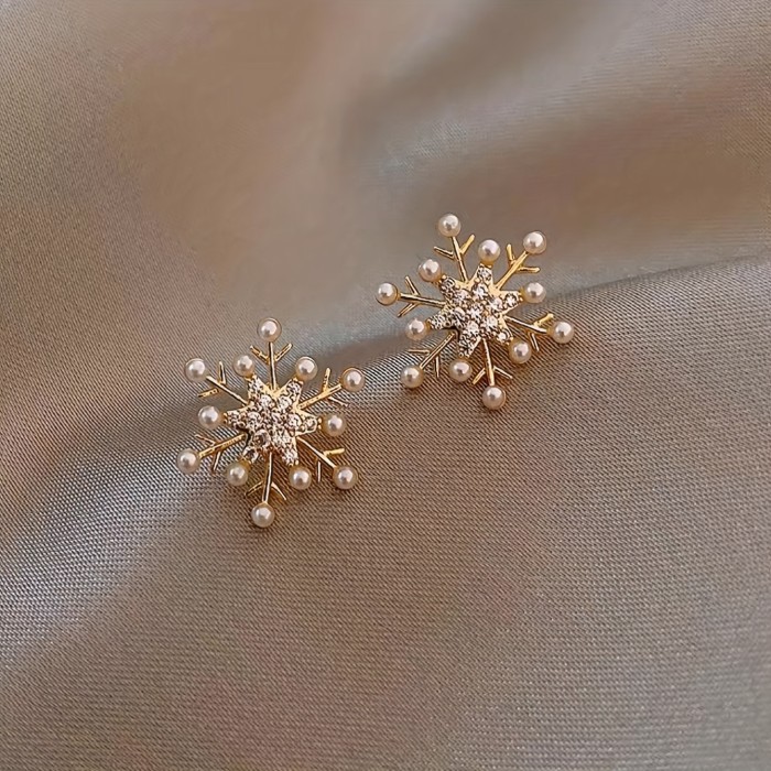 1 Pair Elegant Snowflake Design Artificial Pearls inlaid Glass Earrings for Women - Zinc Alloy Posts, Copper Earrings for Daily Commuting & Holiday Gifts, Party Accessories, Sophisticated Accessory, Sparkling Embellishments