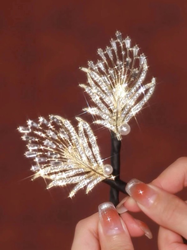 1pcs Leaf Shaped Decor Hair Bun Maker DIY Elegant Lazy Hair Curler French Twist Hairstyle Bun Hair Accessories