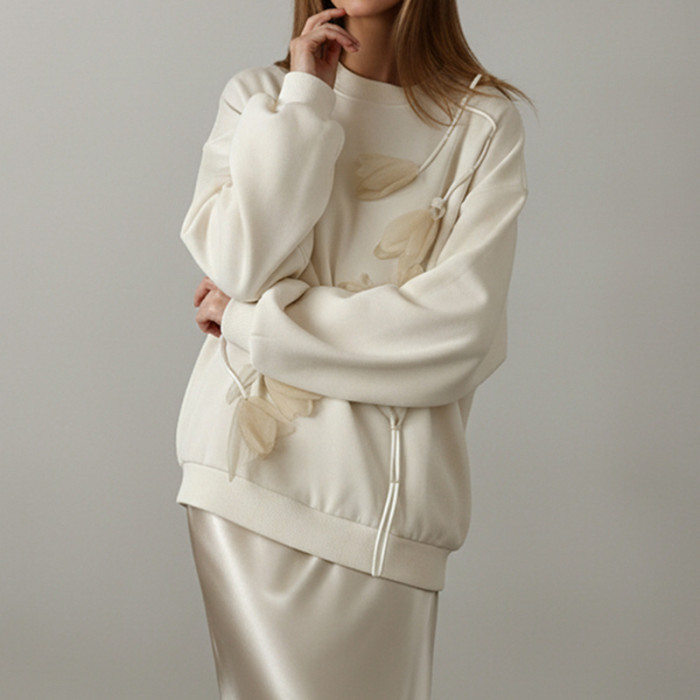 High-End 3D Embroidered Solid Color Pullover Sweatshirt ✨