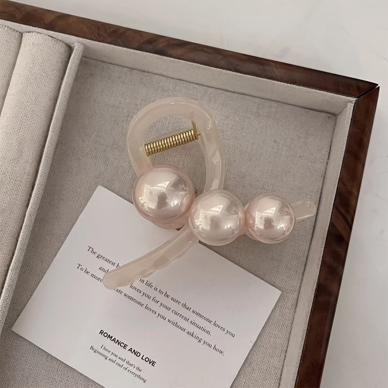 ✨ Chic Luxurious Pearl Hair Claw ✨