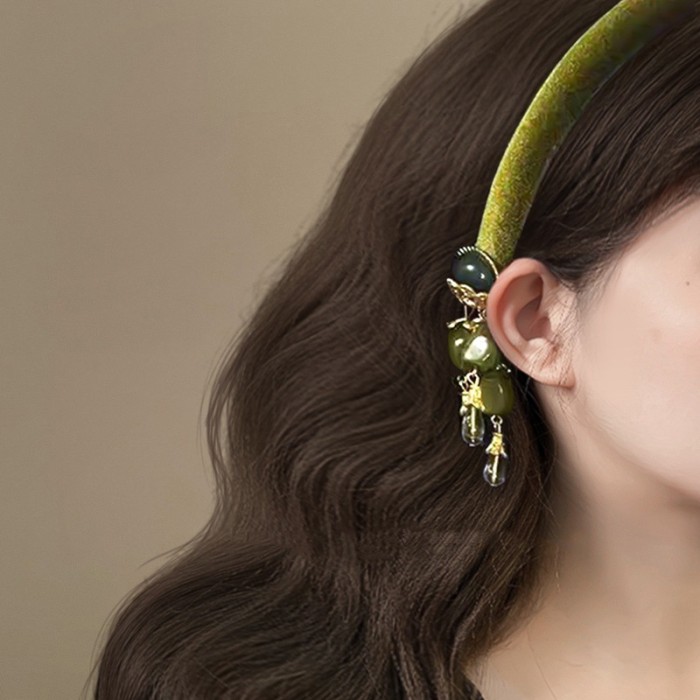 ✨ Retro Velvet Fringed Hairband ✨