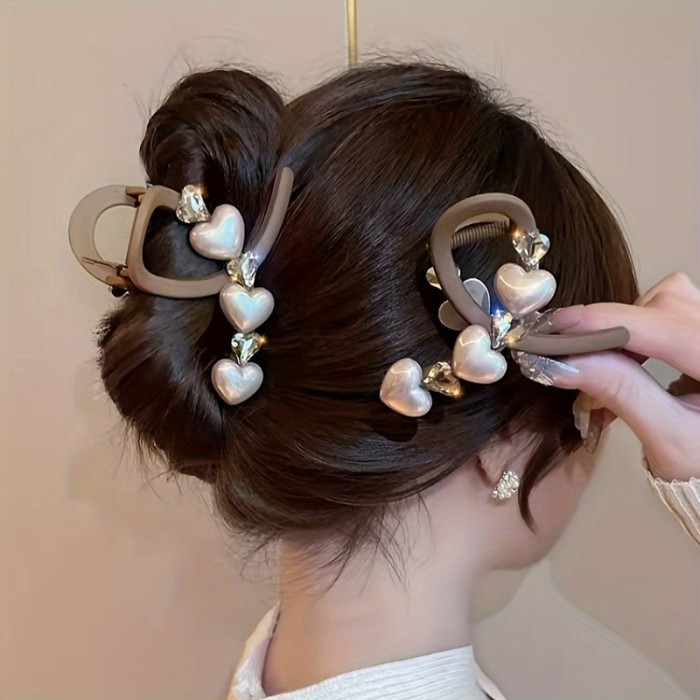 Elegant Vintage Heart Pearl & Rhinestone Hair Clip ✨