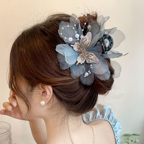 ✨ Elegant Sweet Butterfly Shark Hair Clip ✨