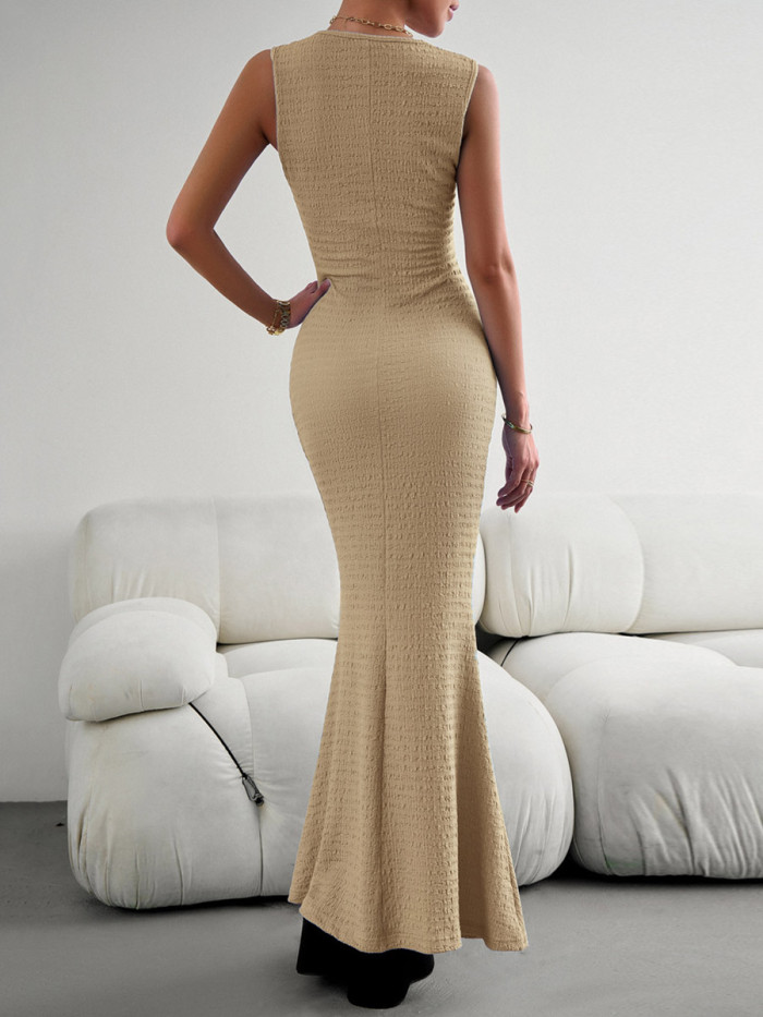 Split-Side Split-Joint Solid Color Pleated Sleeveless Bodycon Round-Neck Maxi Dresses