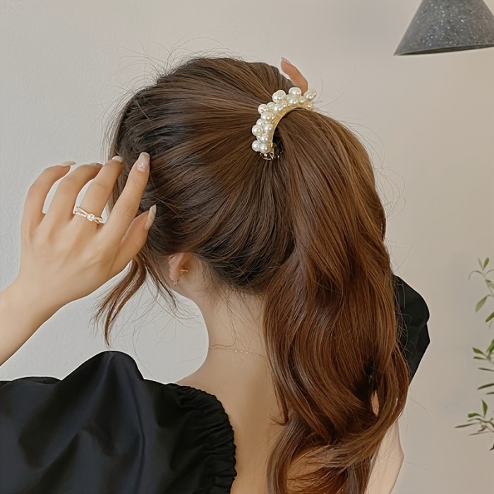 ✨Elegant Imitation Pearl Spring Hair Clip✨