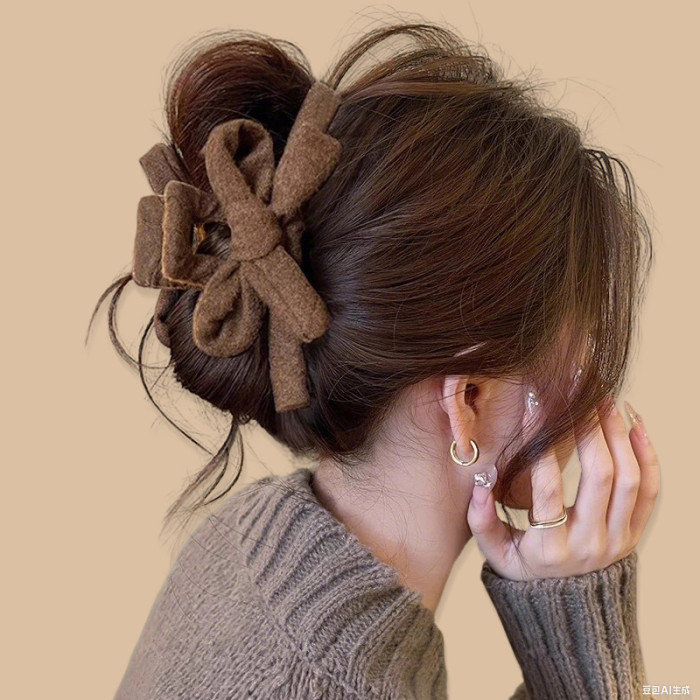 ✨Elegant Solid Color Fabric Bow Winter Hair Claw✨