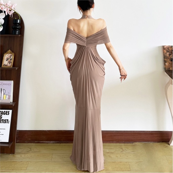 ✨Elegant V-Neck Mesh Spliced Backless Long Hip-Covering Dress✨