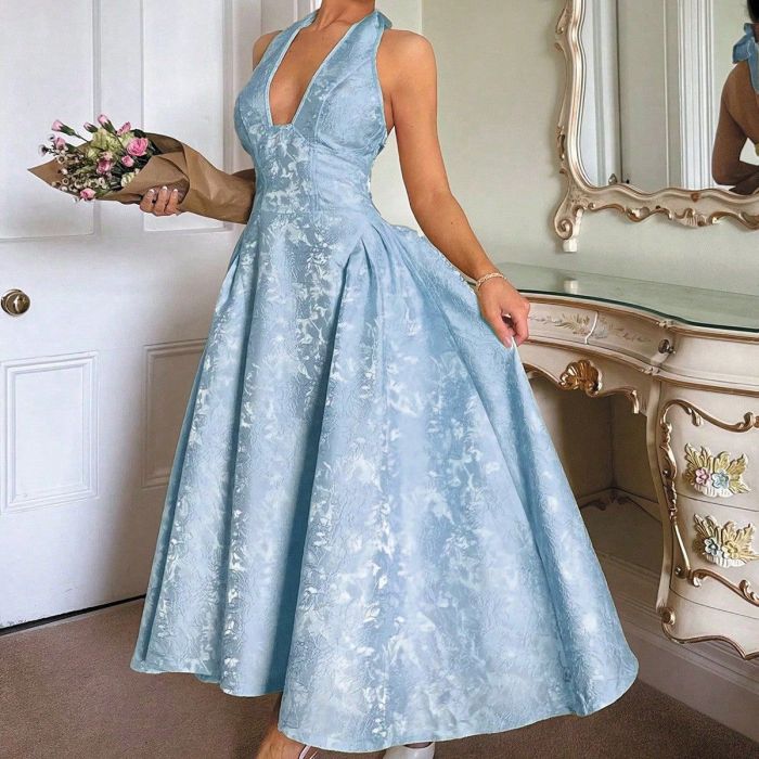 ✨Retro 3D Embossed V-Neck Halter Backless Long Dress✨