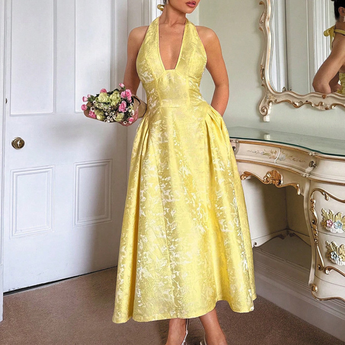 ✨Retro 3D Embossed V-Neck Halter Backless Long Dress✨