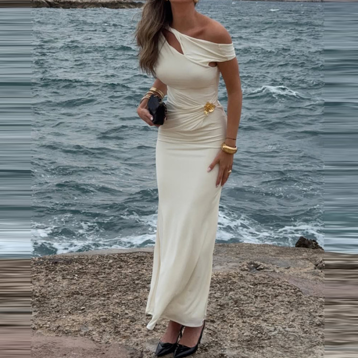 ✨Casual Sleeveless Hollow Out Backless Beach Dress✨
