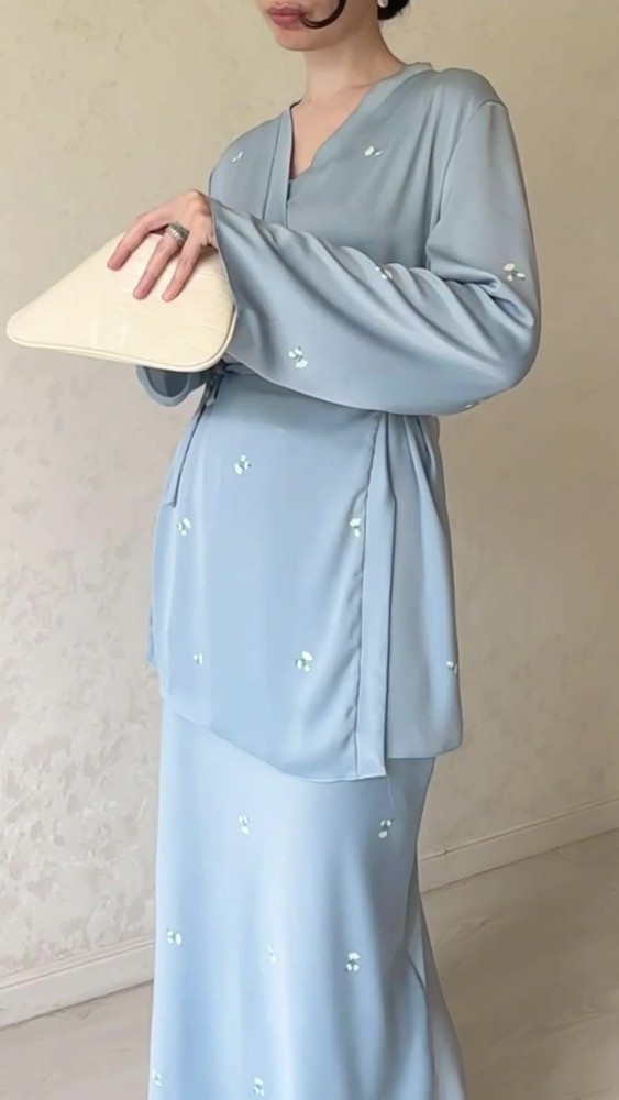 ✨Chic Print V-Neck 2-Piece Long Sleeve Skirt Set✨