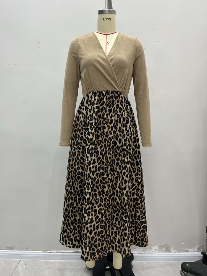 ✨Fierce Leopard Patchwork V-Neck Slim Casual Dress✨