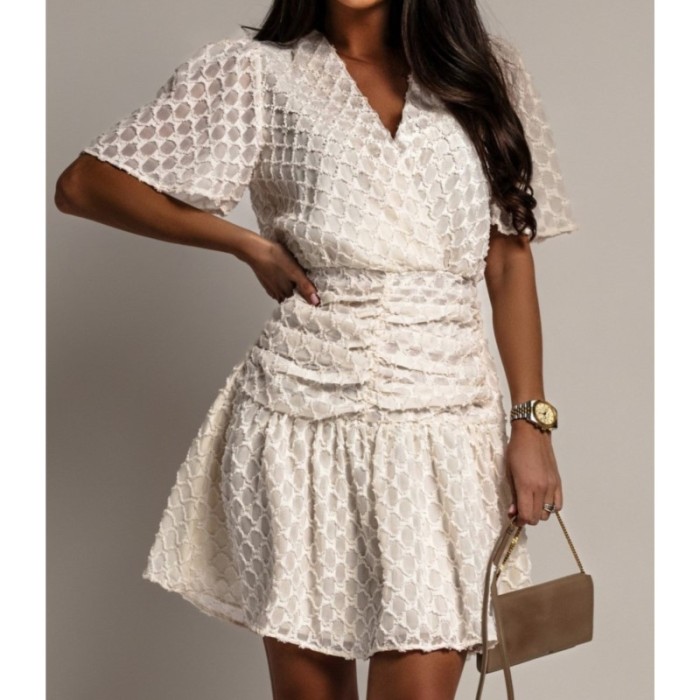 ✨Chic V-Neck Short Sleeve High-Waist Mini Dress✨