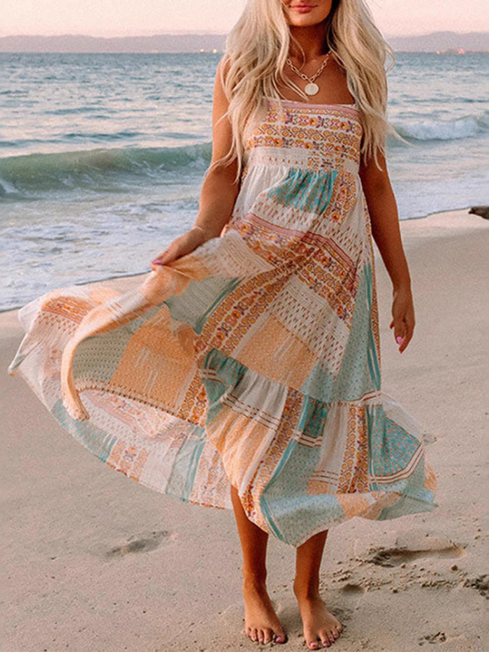 ✨Halter Printed Backless Pleated Maxi Dress✨