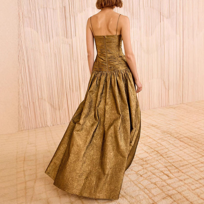 ✨Solid Color Backless Pleated Halter Maxi Evening Dress✨