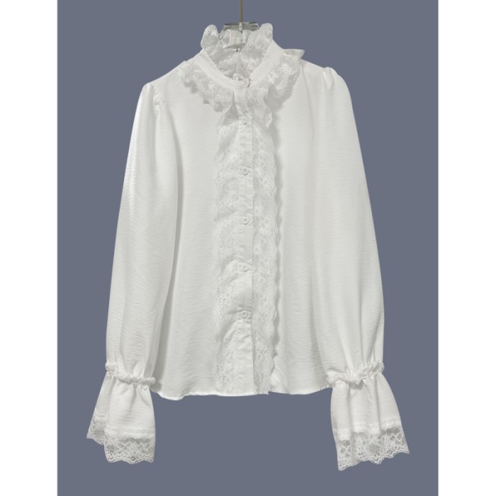✨Boho Chic V-Neck Ruffled Lace Blouse✨