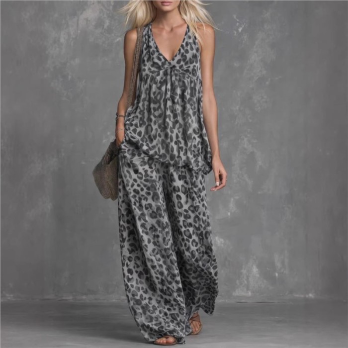 ✨ Leopard Print V-Neck Vest & Chiffon Pants Two-Piece Set ✨